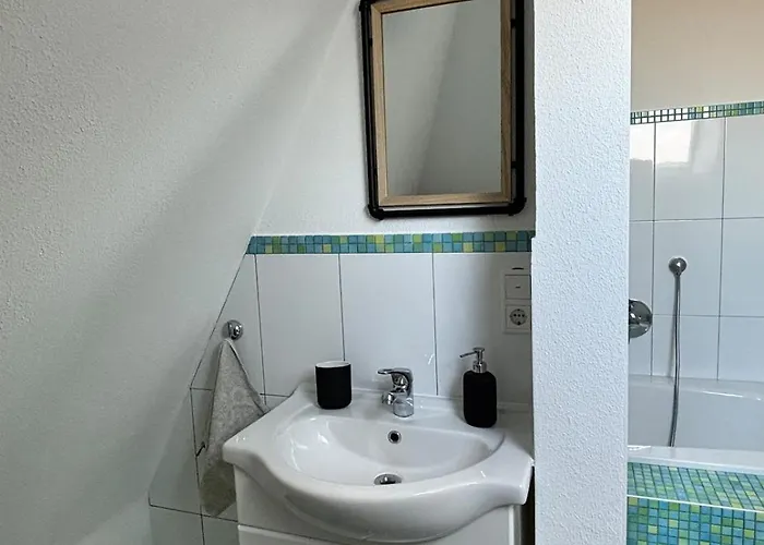 Ruhige Mit Waldblick *