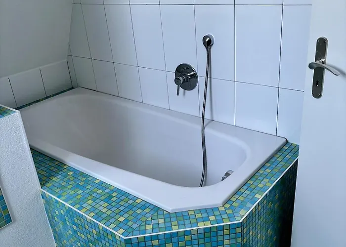 Ruhige Mit Waldblick Lägenhet *